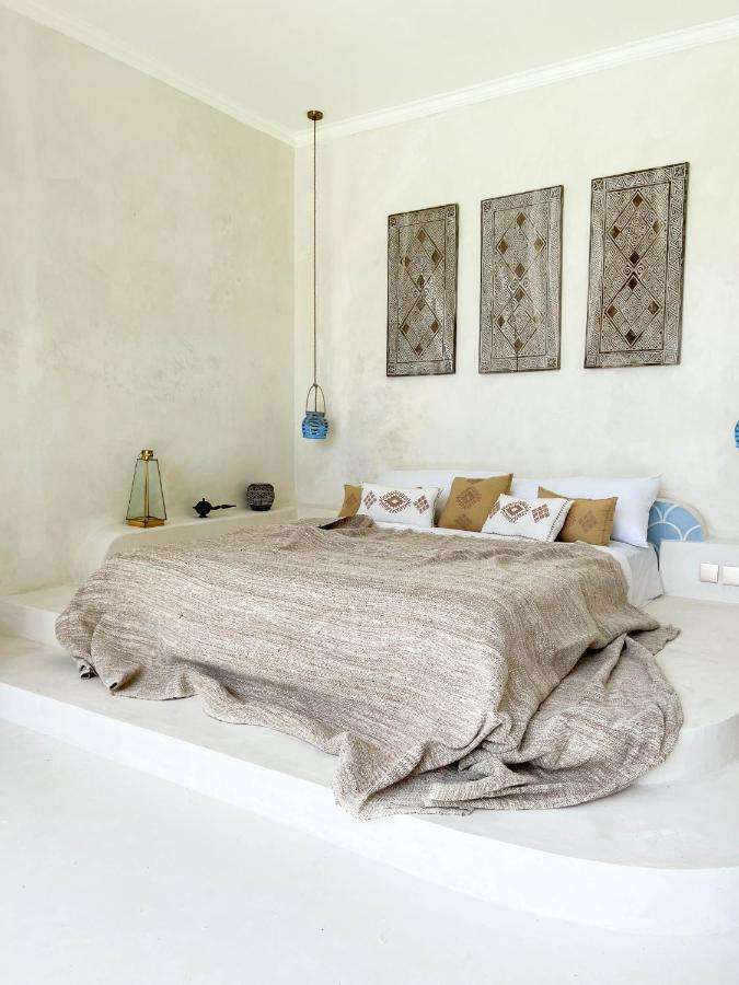 Casa Blanca Villa Canggu Buitenkant foto