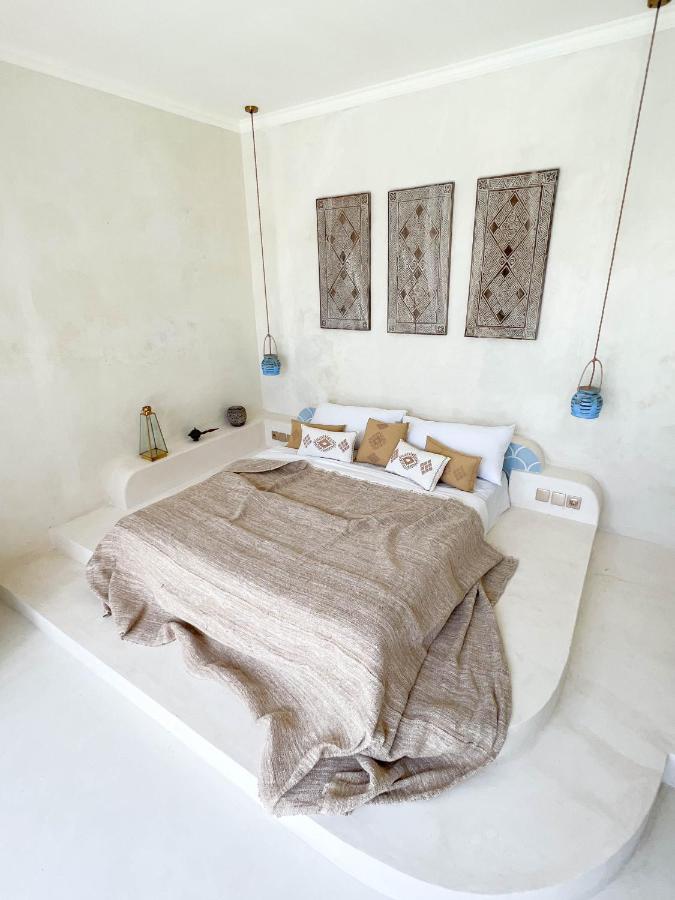 Casa Blanca Villa Canggu Buitenkant foto